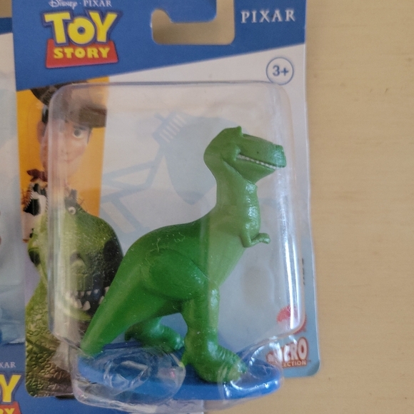 Disney Pixar Cake Toppers/mini figures "Toy Story 4"  Lot of 5 - Picture 4 of 6